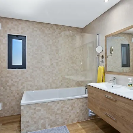 Casa Saura Apartman *